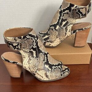 Vionic Blakey Snakeskin Peep-Toe Slingback Heel Sz 8